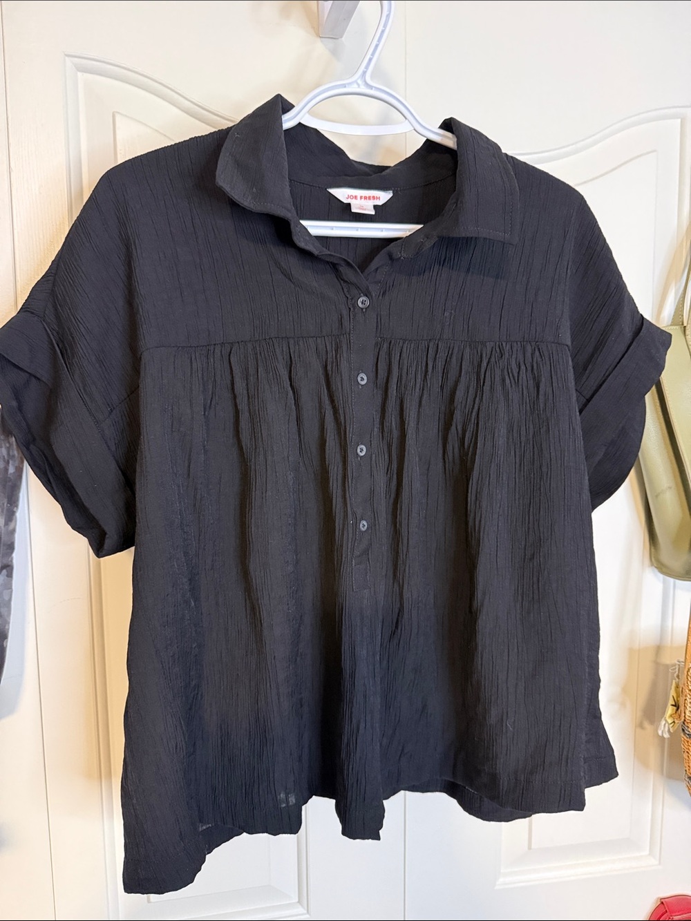 Joe Fresh Black Short Sleeve Button-Front Blouse